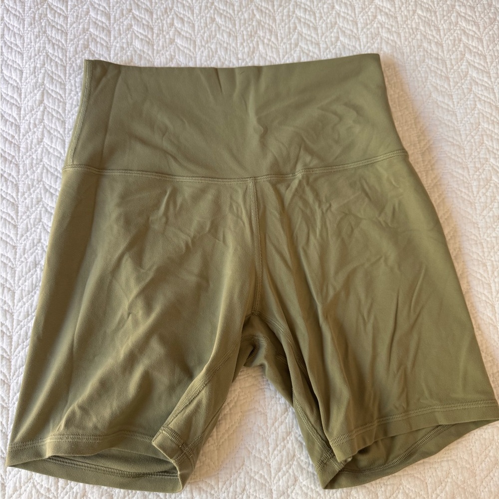 Women’s Lululemon Align Biker Shorts